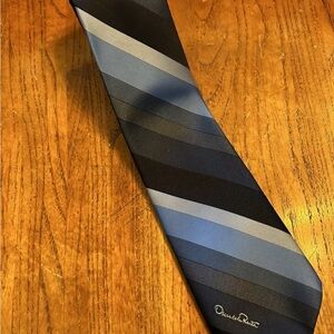 Oscar de la Renta Men's Striped Silk Tie - Black and Blue EUC!!